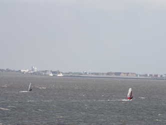 Windsurfen und Wellenreiten